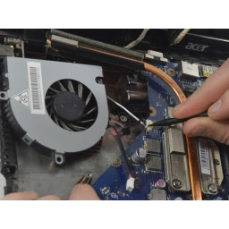 Замена охлаждающего вентилятора Acer Aspire 5742